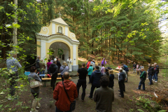 Hasnbrunn-Zajeci-pramen-mse-svata-cerven-2024-18